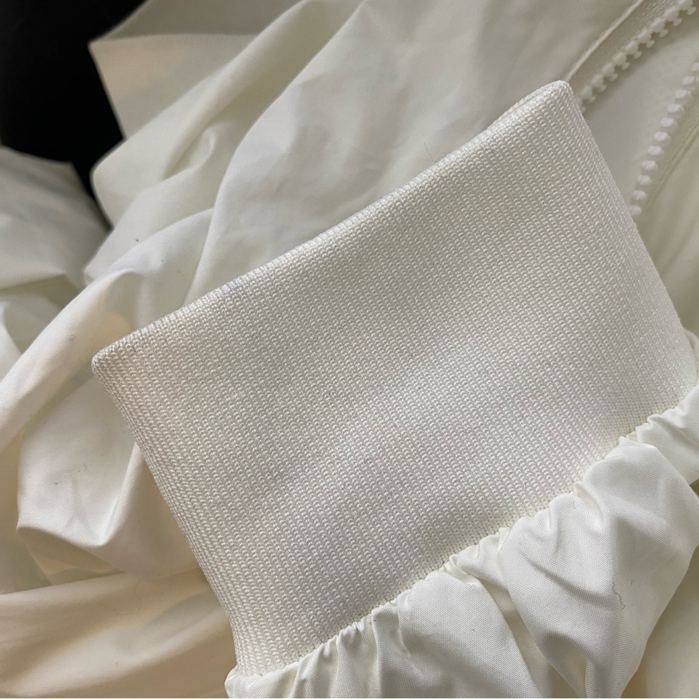 Nike XS 0-2 Women's Sportswear Original Windrunner Jacket Sail White EUC - Picture 3 of 12